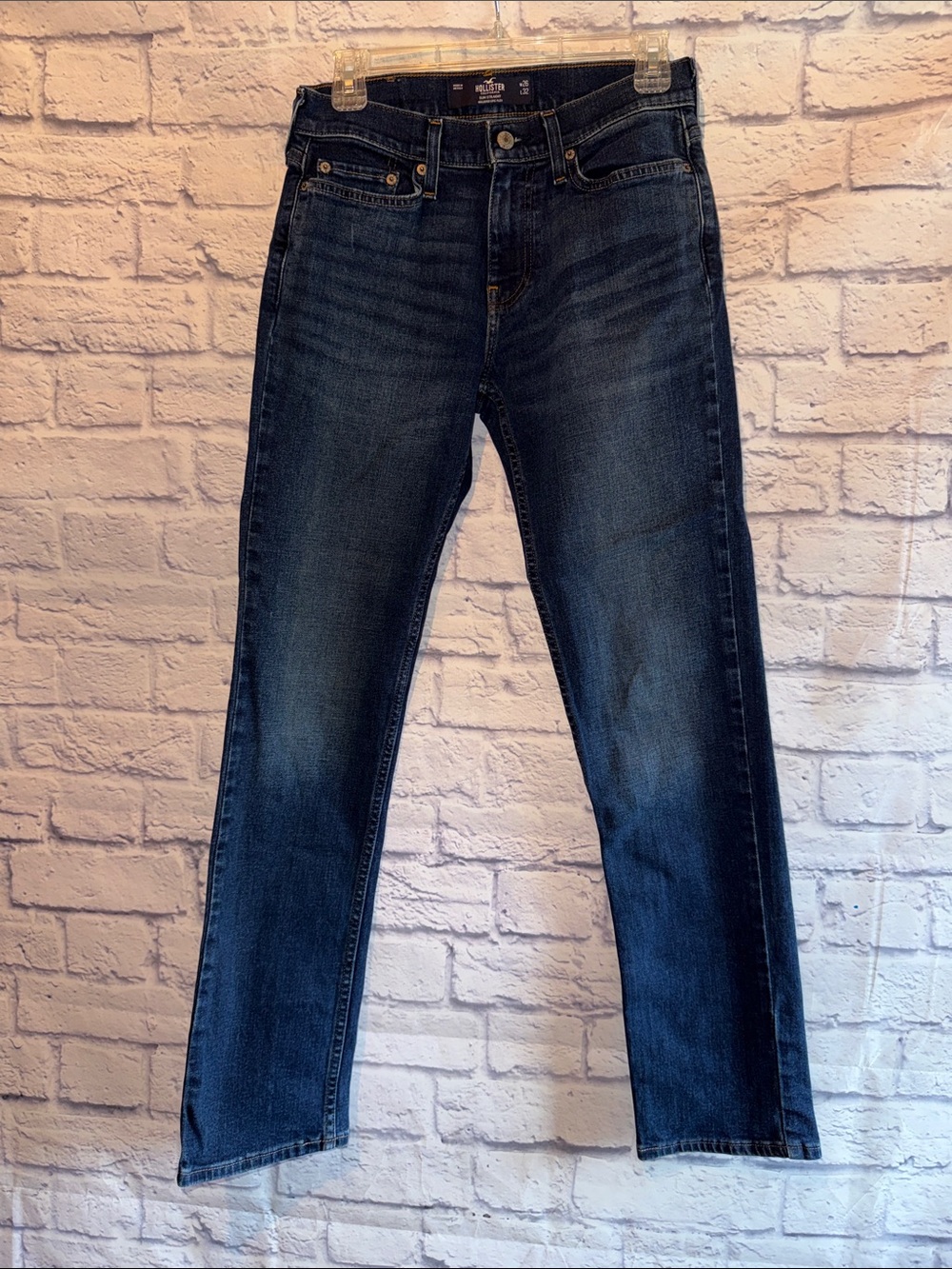 Hollister Straight-Leg Women's Jeans in Dark Indigo